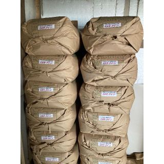 ★新米 ４年産ミルキークイーン★農家直送★減農薬＆有機肥料使用米★玄米30Kg(米/穀物)