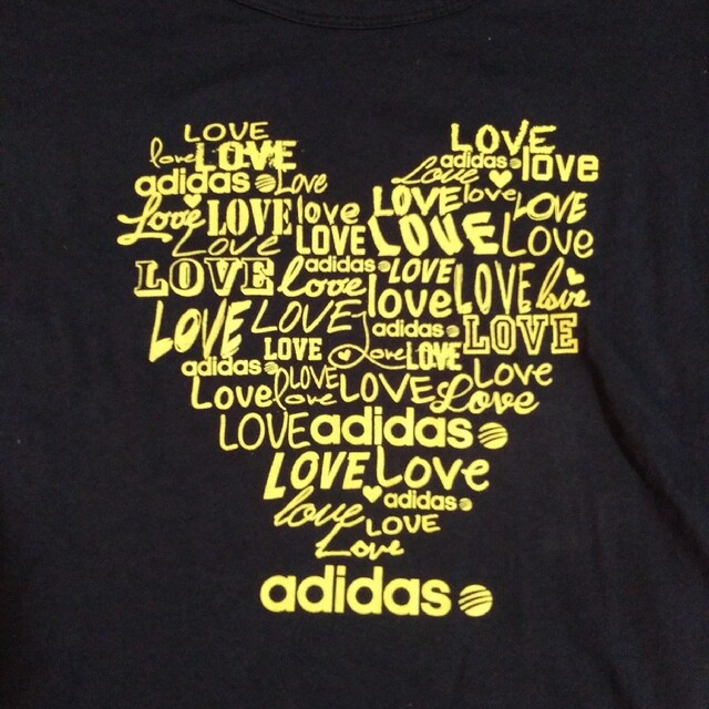 adidas(アディダス)の未使用　アディダス　紺色　半袖Tシャツ　M　レディース レディースのトップス(Tシャツ(半袖/袖なし))の商品写真
