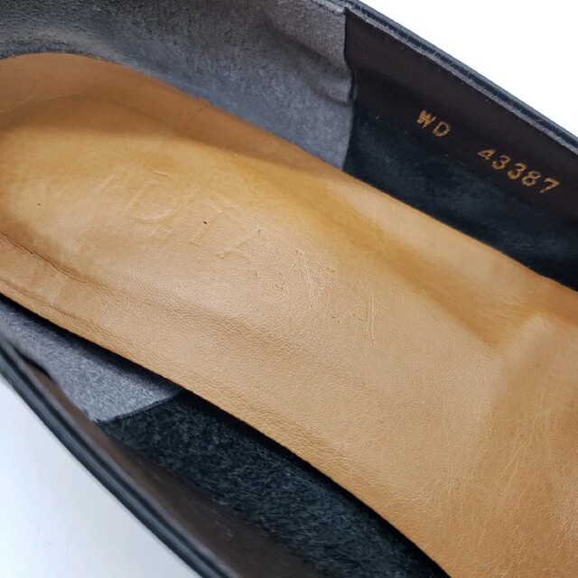 DIANA(ダイアナ)のシーサー様専用　ダイアナ　ローファー　スクエアトゥー　WD43387 レディースの靴/シューズ(ローファー/革靴)の商品写真