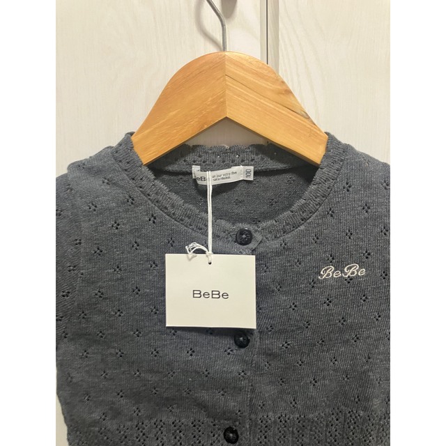 BeBe(ベベ)の最安値！新品　タグ付き　BeBe カーディガン キッズ/ベビー/マタニティのキッズ服女の子用(90cm~)(カーディガン)の商品写真