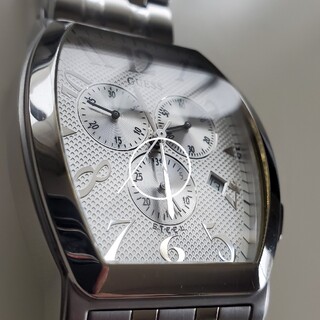 GUESS - GUESS 腕時計の通販 by Pyuni's shop｜ゲスならラクマ