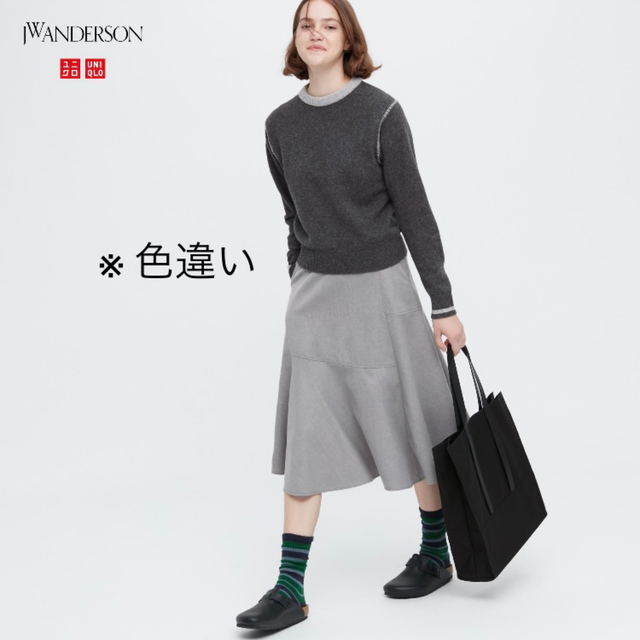 UNIQLO(ユニクロ)のユニクロ JW ANDERSON フレアスカート 黒 64 レディースのスカート(ロングスカート)の商品写真