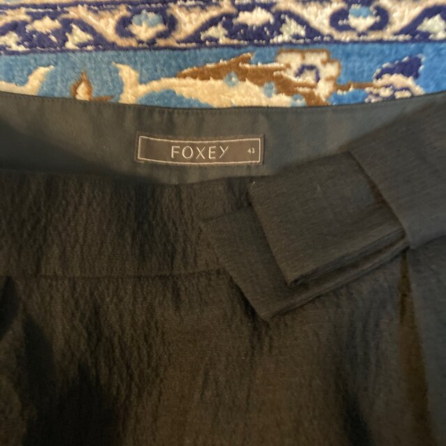 FOXEY(フォクシー)のフォクシーのスカート レディースのスカート(ひざ丈スカート)の商品写真