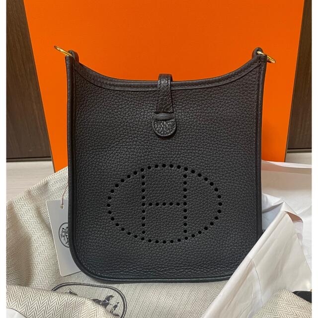 HERMES エヴリンtpm ノワール　ゴールド金具