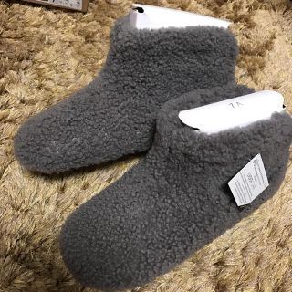 アグ(UGG)のugg ルームシューズ グレー アグ(スリッパ/ルームシューズ)