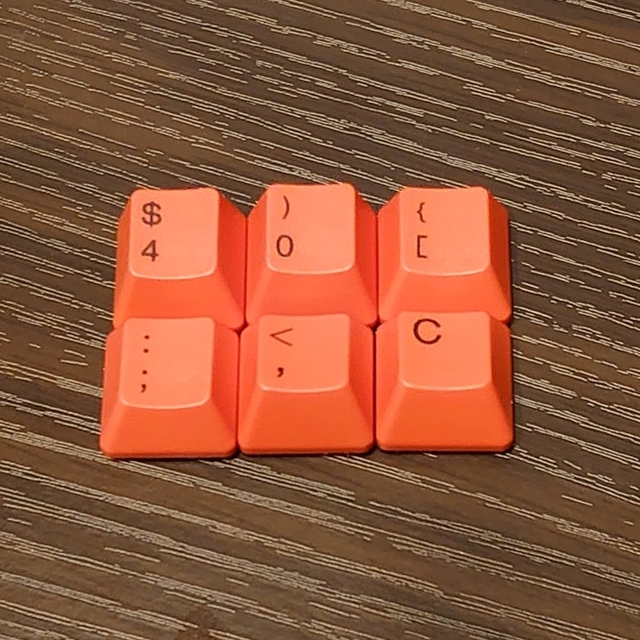 【バラ売り】REALFORCE 東プレ R2 赤 キャップセット 英語配列 スマホ/家電/カメラのPC/タブレット(PC周辺機器)の商品写真