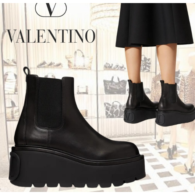 大人気☆VALENTINO☆カーフスキン アンクルブーツ レディース 靴