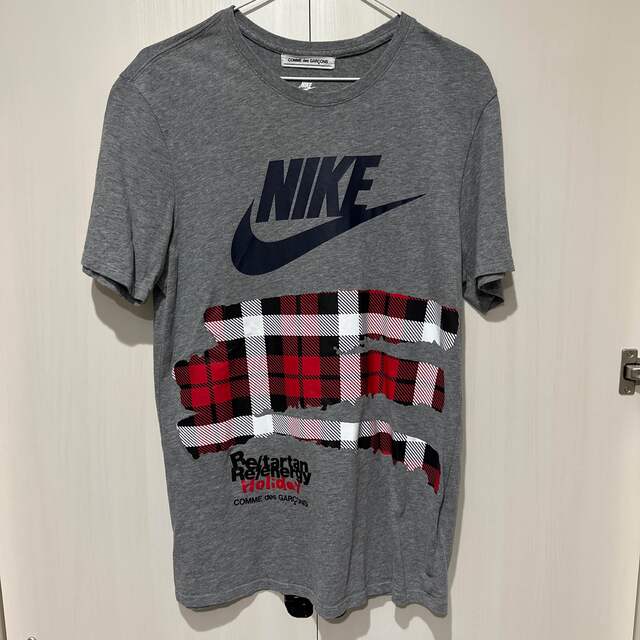 コムデギャルソン×Nike クリスマス限定 Tシャツ Mメンズ