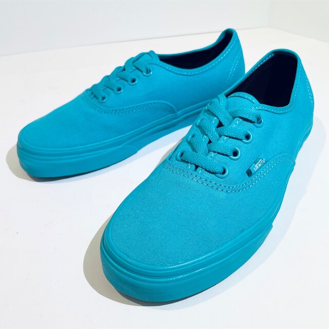 VANS(ヴァンズ)のVANS/バンズ★AUTHENTIC/オーセンティック★ブルー/青★23.5cm レディースの靴/シューズ(スニーカー)の商品写真