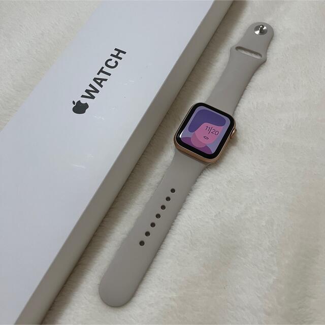 Apple Watch SE 40mm ゴールドアルミニウム