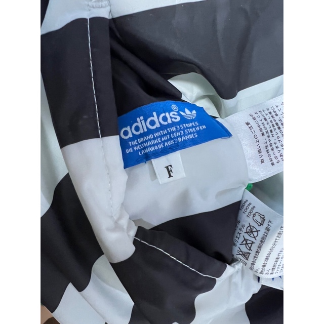 adidas(アディダス)のアディダス　リバーシブル　ダウンジャケット レディースのジャケット/アウター(ダウンジャケット)の商品写真