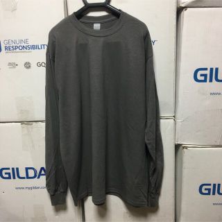 ギルタン(GILDAN)のGILDANギルダン☆ロンT長袖無地Tシャツ☆ポケット無し★チャコール★2XL(Tシャツ/カットソー(七分/長袖))