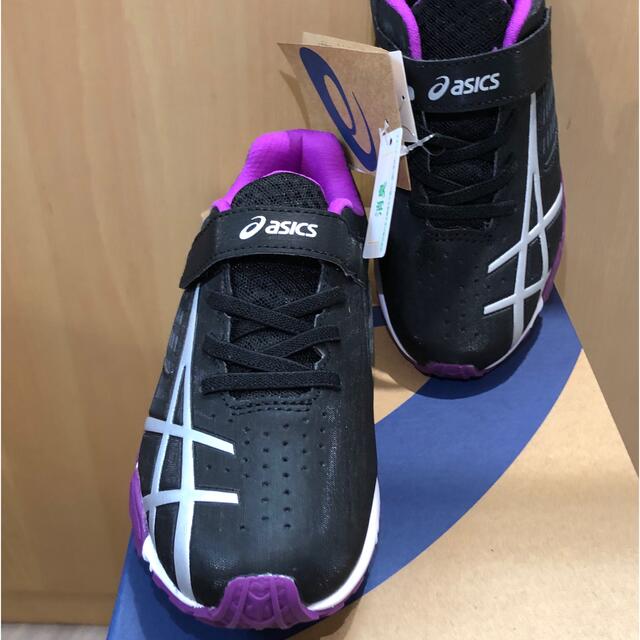 asics(アシックス)の値下げ新品／未使用アシックス：レーザービーム20.0 キッズ/ベビー/マタニティのキッズ靴/シューズ(15cm~)(スニーカー)の商品写真