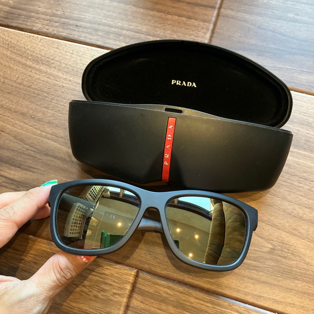 日本売筋品 PRADAサングラス - winterparksmiles.com