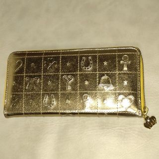 金色の長財布(財布)