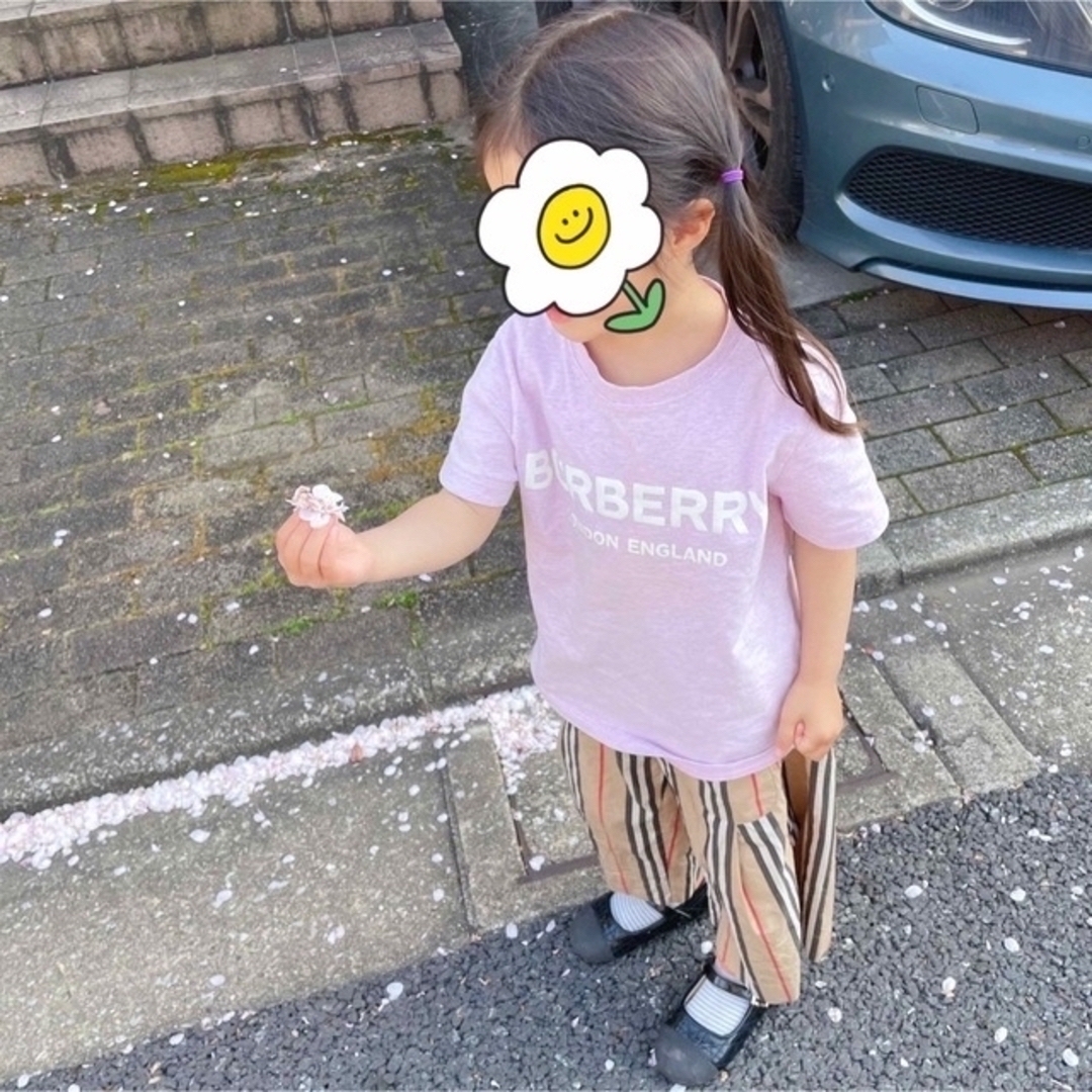 BURBERRY(バーバリー)のBurberry バーバリー T シャツ　半袖　ロゴ　コットン　8Y キッズ/ベビー/マタニティのキッズ服女の子用(90cm~)(Tシャツ/カットソー)の商品写真