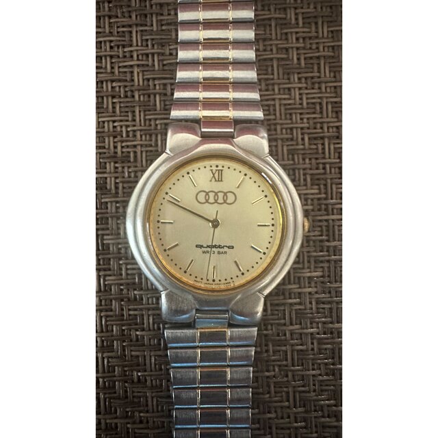 AUDI(アウディ)のAudi quattro 60G WR 3 Bar メンズの時計(腕時計(アナログ))の商品写真
