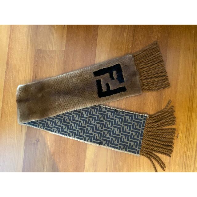 FENDI(フェンディ)のFENDI ファーマフラー レディースのファッション小物(マフラー/ショール)の商品写真