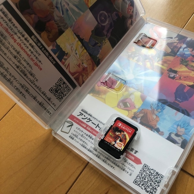 Nintendo Switch(ニンテンドースイッチ)の【中古：専用】ドラゴンボールZ カカロット switch エンタメ/ホビーのゲームソフト/ゲーム機本体(家庭用ゲームソフト)の商品写真