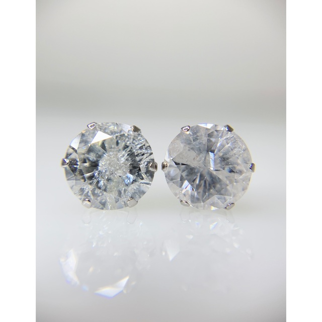 新品 天然ダイヤモンド ピアス 1.123ct 1.179ct 両耳 大粒 レディースのアクセサリー(ピアス)の商品写真