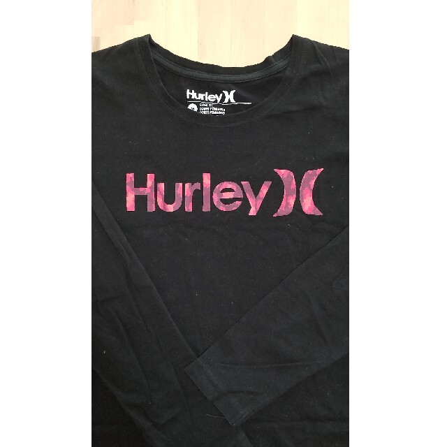 Hurley(ハーレー)のHurley　ロンT  M  レディース レディースのトップス(Tシャツ(長袖/七分))の商品写真