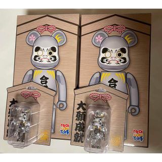 ベアブリック(BE@RBRICK)の2セットBE@RBRICK 達磨 合格 銀メッキ 100% & 400％(その他)