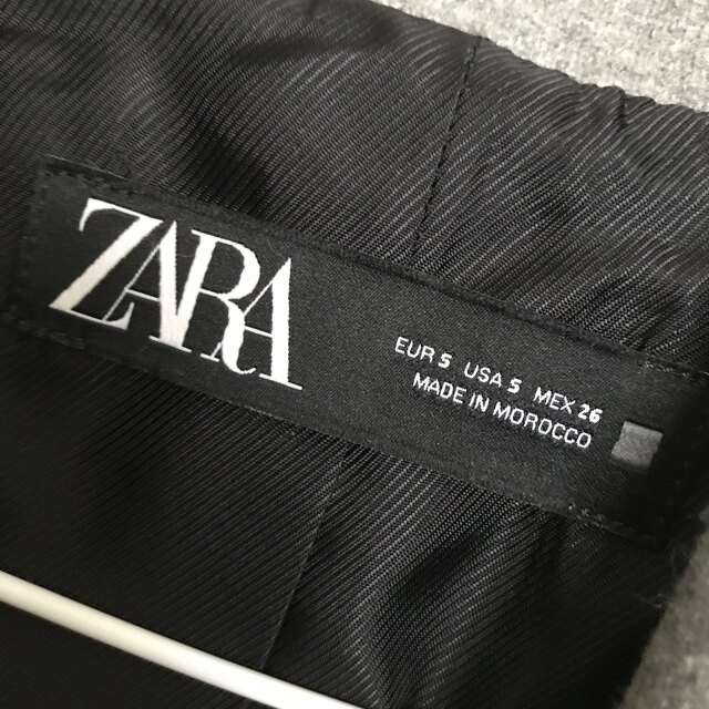 ZARA(ザラ)の週末お値下げ❗️ZARA ウールオーバーサイズコート　未使用 レディースのジャケット/アウター(ロングコート)の商品写真