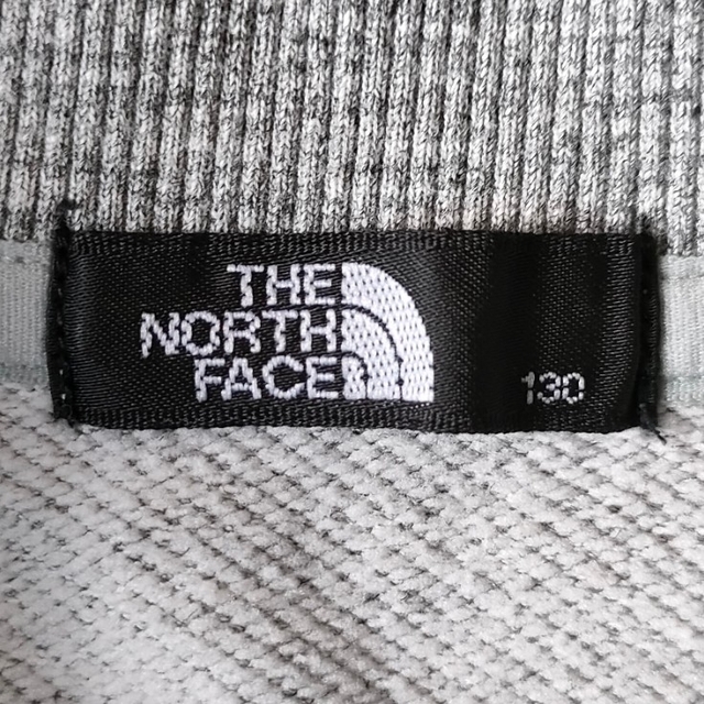 THE NORTH FACE(ザノースフェイス)の【はにさん専用】子供服 130cm トレーナー THE NORTH FACE キッズ/ベビー/マタニティのキッズ服男の子用(90cm~)(Tシャツ/カットソー)の商品写真