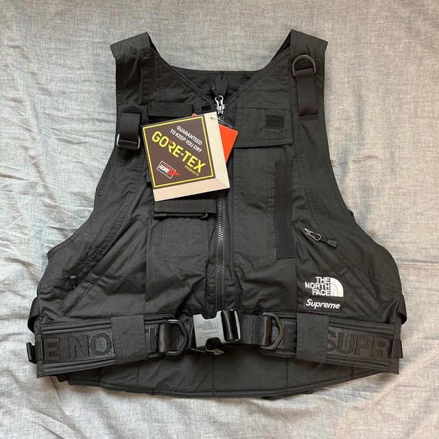 supreme northface RTG VEST Sサイズ - ベスト