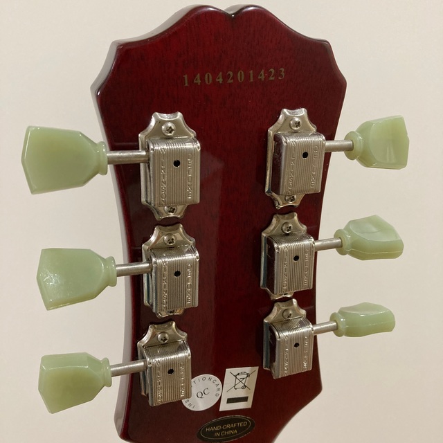 Epiphone(エピフォン)の週末特価♪ エピフォン SG G-400 PRO アクセサリーパックセット 楽器のギター(エレキギター)の商品写真