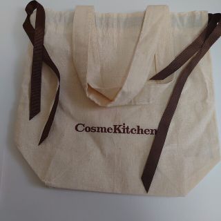 コスメキッチン(Cosme Kitchen)のコスメキッチン　ポーチ(ファッション/美容)