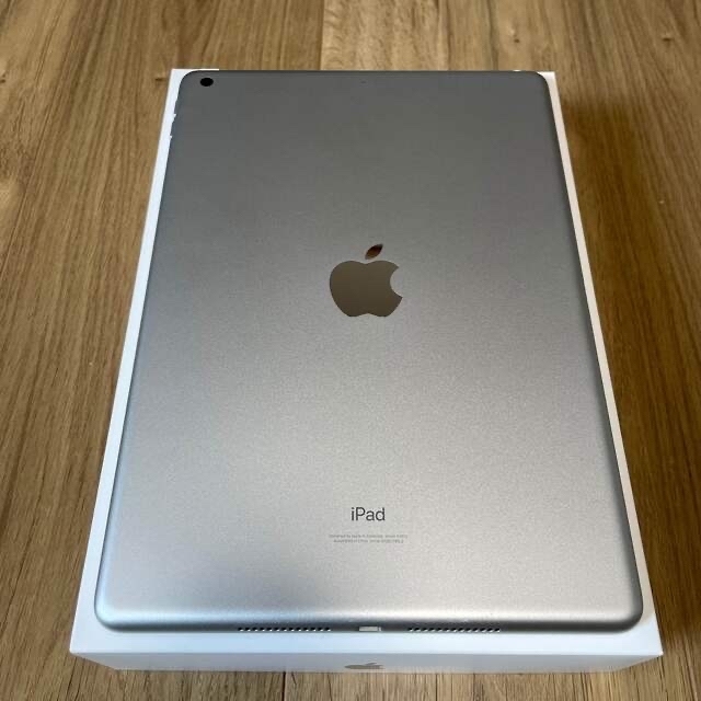 iPad 第9世代 Wi-Fi 64GB シルバー 美品 1