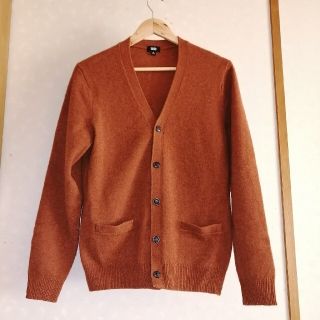 ユニクロ(UNIQLO)のユニクロ　メンズカーディガン　M(カーディガン)