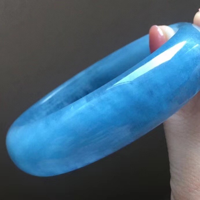 ⭐︎【天然】アクアマリン バングル 66.6g | www.jarussi.com.br