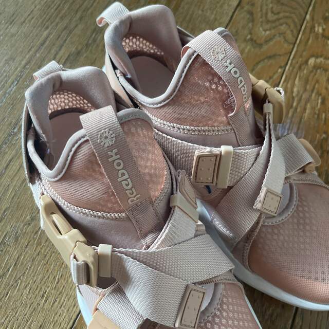 Reebok sneaker♡ レディースの靴/シューズ(スニーカー)の商品写真