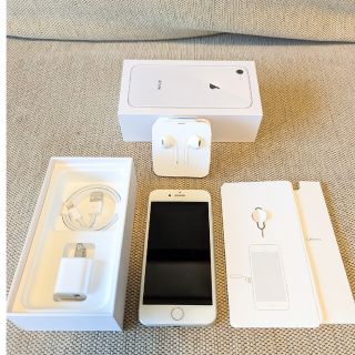 アイフォーン(iPhone)の【美品】Apple iPhone8本体 64GB 付属品未使用完備(スマートフォン本体)