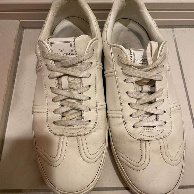 VALENTINO スニーカー - www.glycoala.com