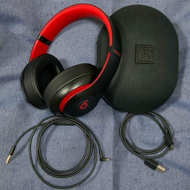 Beats Studio3 Wireless レジスタンス・ブラックレッド-