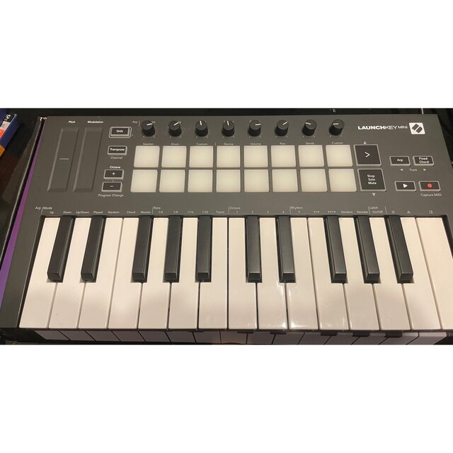 novation launchkey mini MK3 1