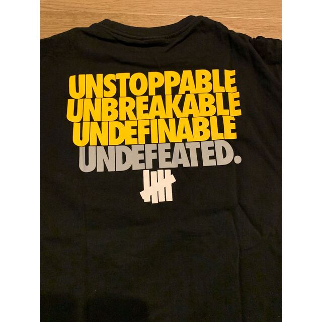 UNDEFEATED(アンディフィーテッド)の美品　undefeated Tシャツ メンズのトップス(Tシャツ/カットソー(半袖/袖なし))の商品写真