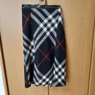 バーバリー(BURBERRY)の専用です。スカート　バーバリーロンドン(ひざ丈スカート)