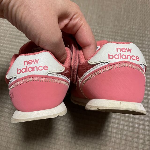New Balance(ニューバランス)のニューバランス　スニーカー　14.5 ピンク キッズ/ベビー/マタニティのキッズ靴/シューズ(15cm~)(スニーカー)の商品写真