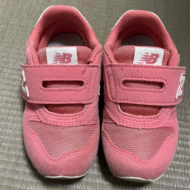 New Balance(ニューバランス)のニューバランス　スニーカー　14.5 ピンク キッズ/ベビー/マタニティのキッズ靴/シューズ(15cm~)(スニーカー)の商品写真