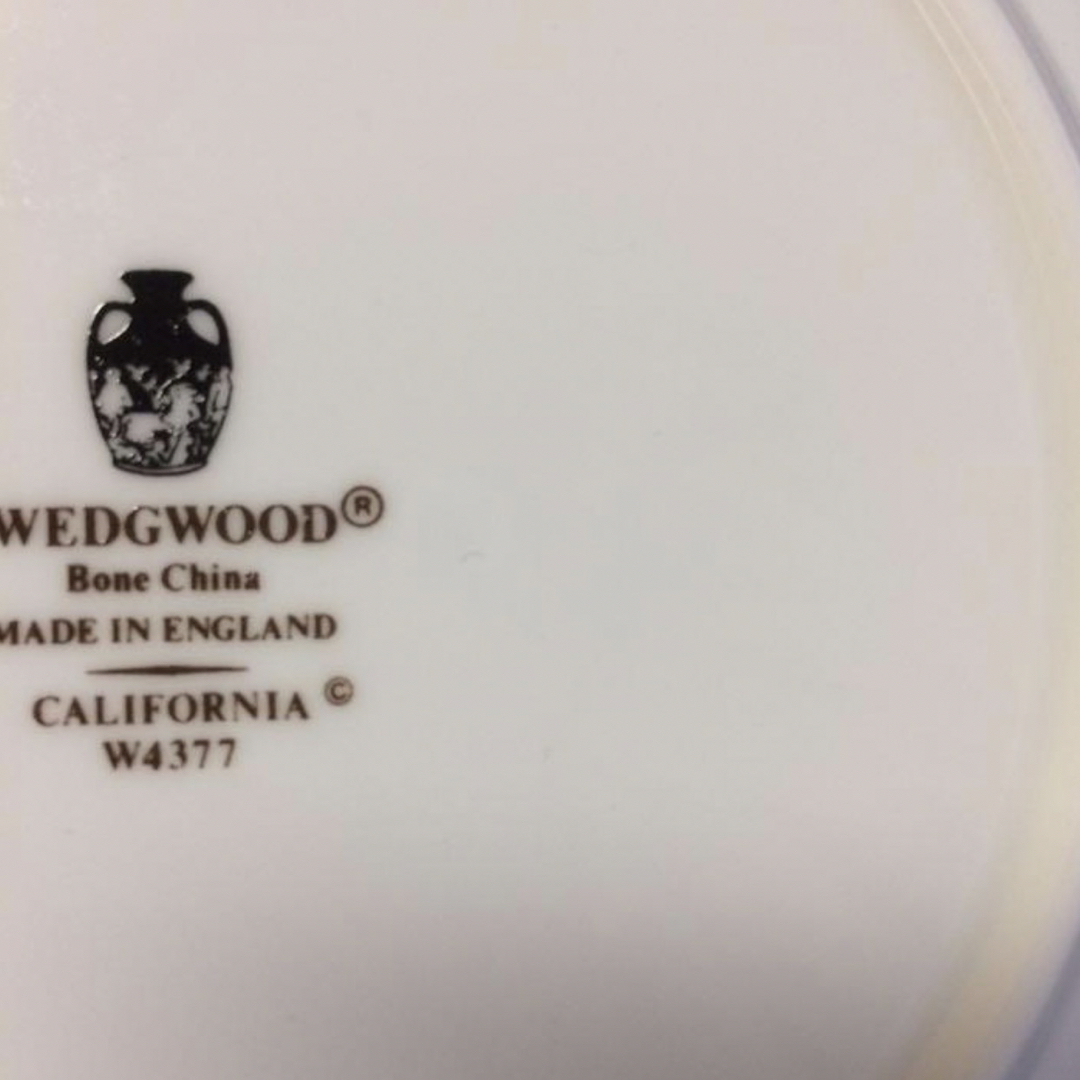 英国製　黒壺【California 】by WEDGWOOD Soup Dish