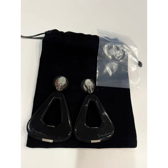 はプラスチ⌒ Giorgio Armani - アルマーニ イヤリング 新品☆の通販