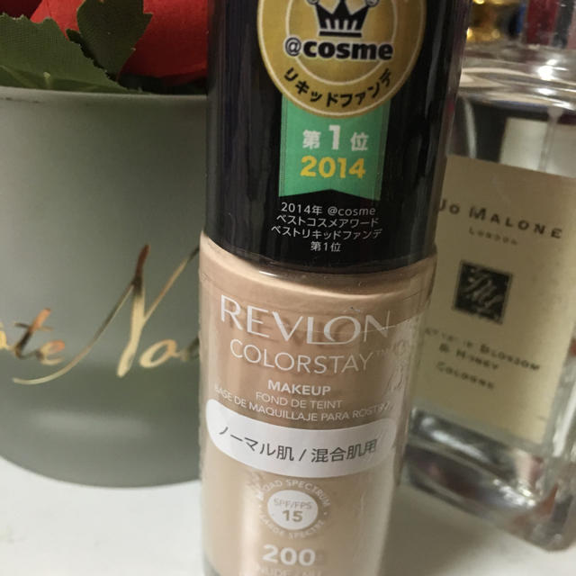 REVLON(レブロン)のREVLONファンデーション コスメ/美容のベースメイク/化粧品(ファンデーション)の商品写真