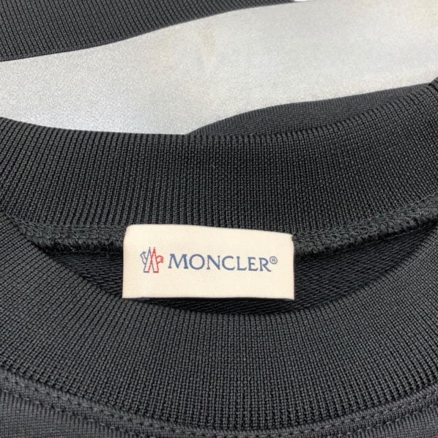 モンクレール MONCLER リフレクターロゴスウェット スウェット