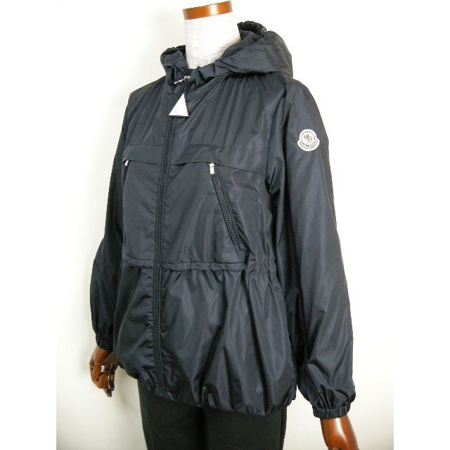 MONCLER(モンクレール)のキッズ12A(大人女性00相当)新品モンクレールVIENNEEナイロンジャケット キッズ/ベビー/マタニティのキッズ服女の子用(90cm~)(ジャケット/上着)の商品写真