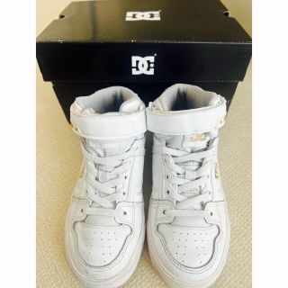 ディーシーシューズ(DC SHOES)のDCシューズ白18センチ　(スニーカー)