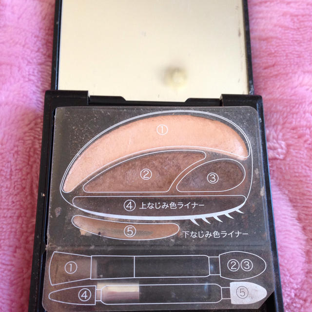 AUBE couture(オーブクチュール)のAUBE♡シャドウ コスメ/美容のベースメイク/化粧品(その他)の商品写真